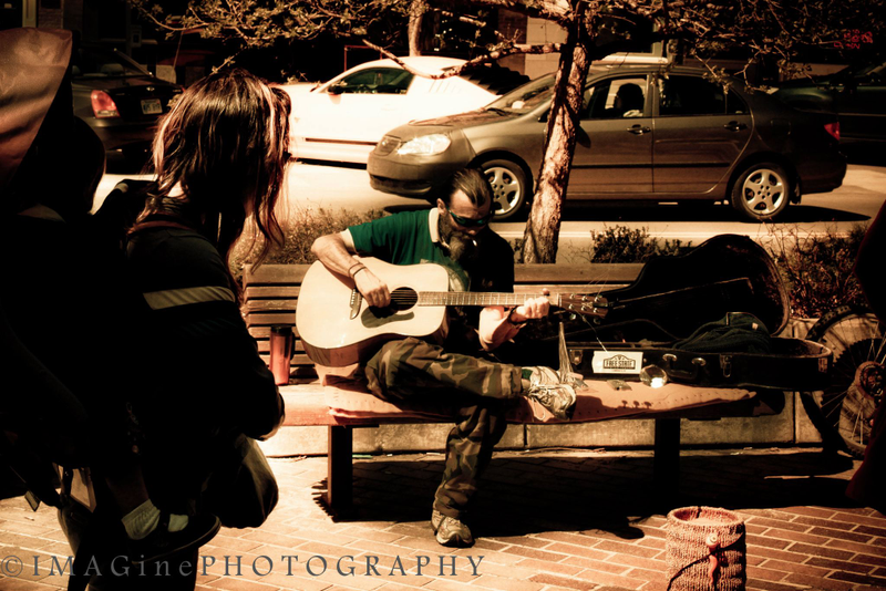 Illustration for article titled 25 Photos of Absolute Strangers